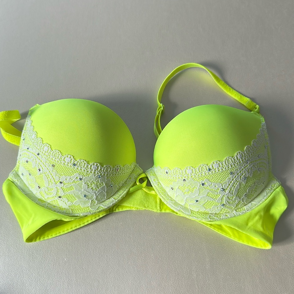 Victoria’s Secret bra Double padded push up New